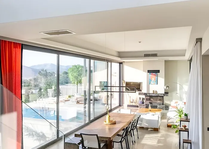 Vistaport A - Luxury With Private Pool And Sea View فيلة