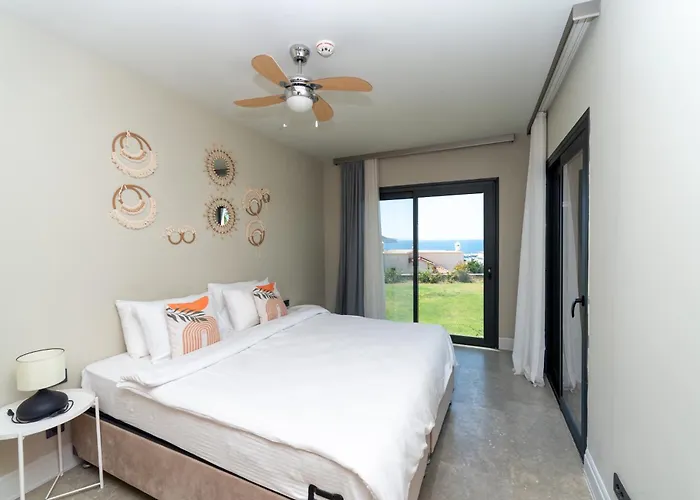 Vistaport A - Luxury With Private Pool And Sea View
