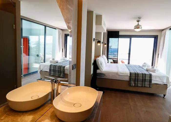 Vistaport A - Luxury With Private Pool And Sea View *