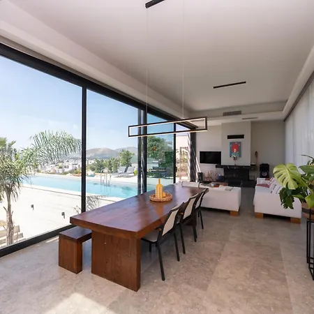 Vistaport A - Luxury With Private Pool And Sea View بودروم