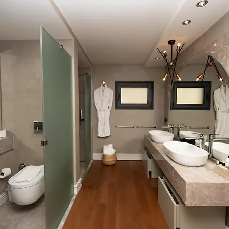 Vistaport A - Luxury With Private Pool And Sea View