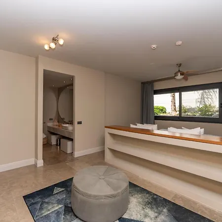 Vistaport A - Luxury With Private Pool And Sea View فيلة